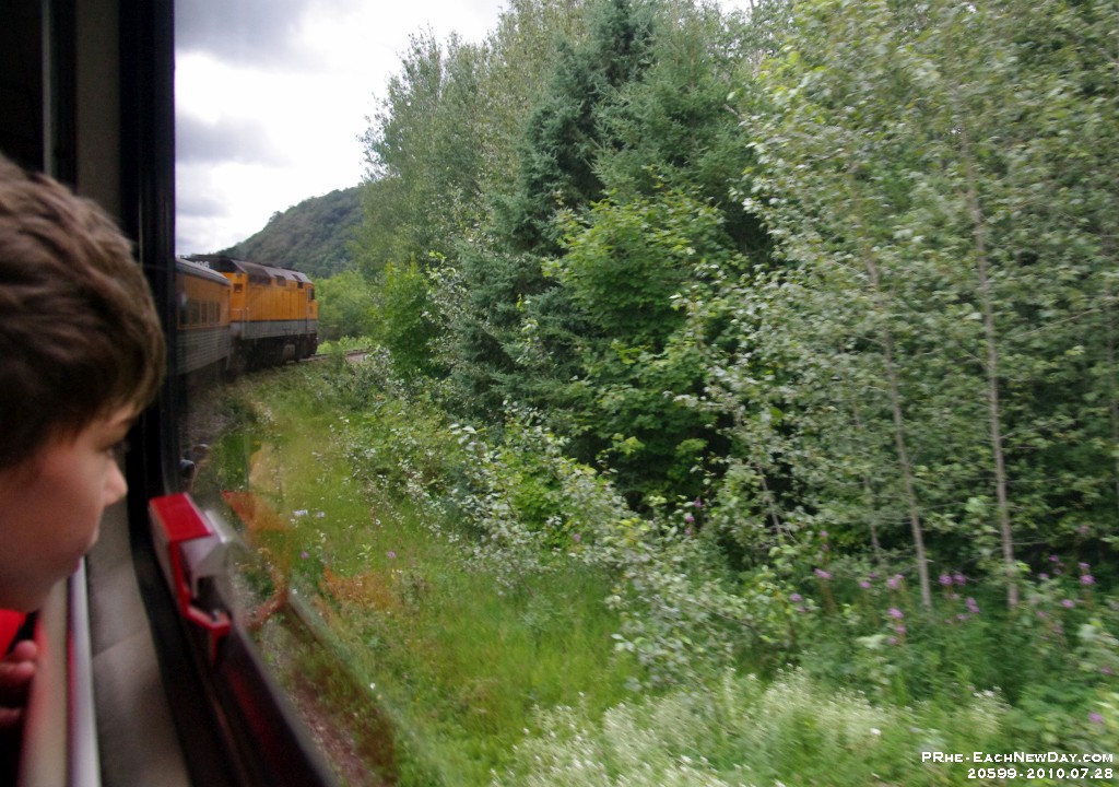 20599CrLe - Vacation 2010 - On the Agawa Canyon Tour Train - Sault Saint Marie